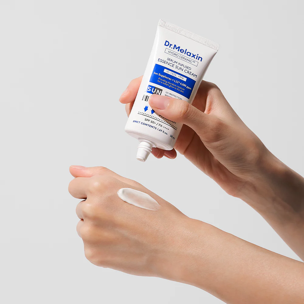 Hydro Ceramic Waterfull Essence Sunscreen - Image 3